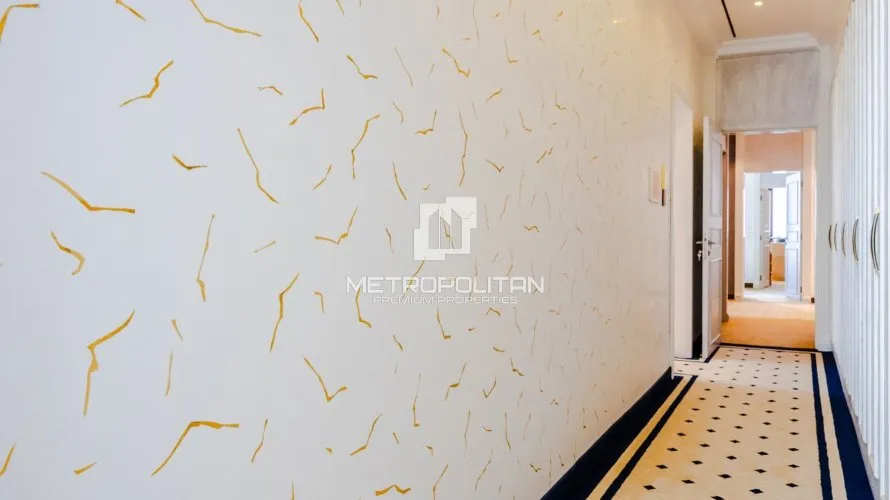 6 bedrooms villa for sale , DAMAC Hills (Akoya by DAMAC), Dubai, UAE No. 529 № 19