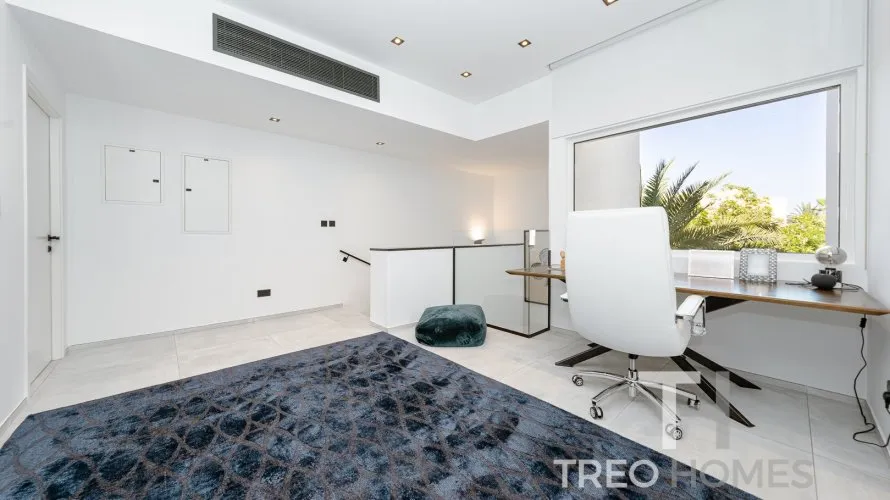4 bedrooms villa for sale , Meadows, Dubai, UAE No. 549 № 13