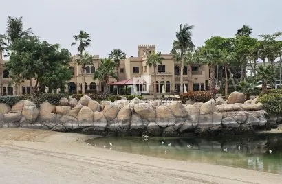 3 bedrooms villa for sale , Palm Jumeirah, Dubai, UAE No. 515