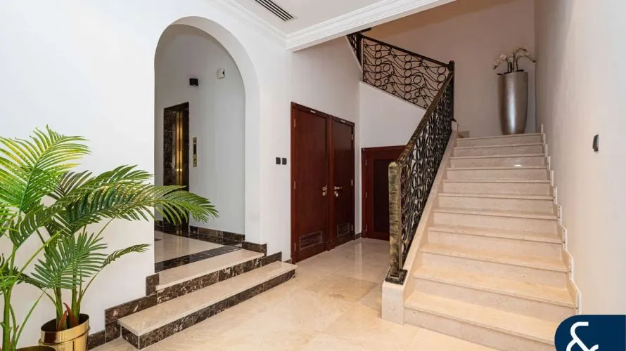 5 bedrooms villa for sale , Jumeirah Golf Estates, Dubai, UAE No. 1709 № 8