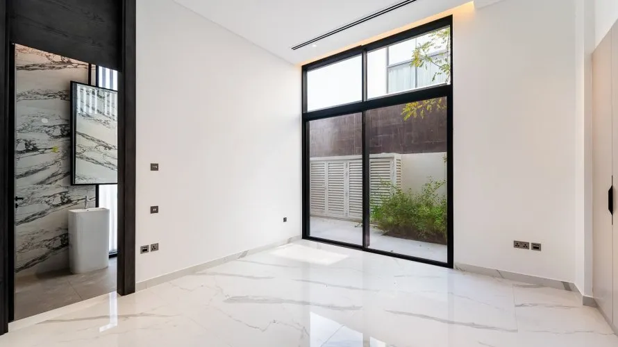 5 bedrooms villa for sale , Wadi Al Safa 3, Dubai, UAE No. 2211 № 10