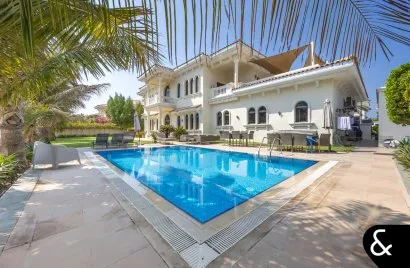 6 bedrooms villa for sale , Signature Villas, Palm Jumeirah, Dubai, UAE No. 1690