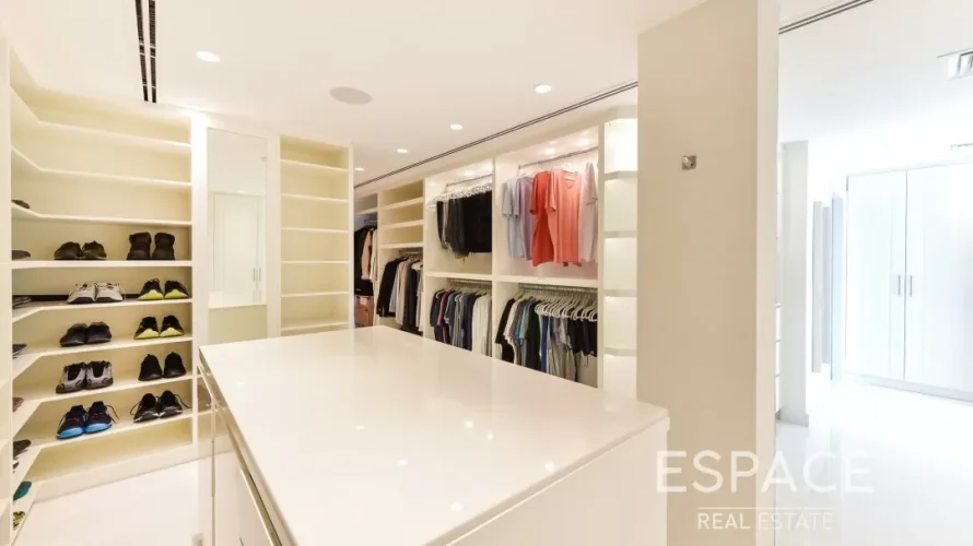 4 bedrooms villa for sale , Jumeirah Islands, Dubai, UAE No. 1295 № 9