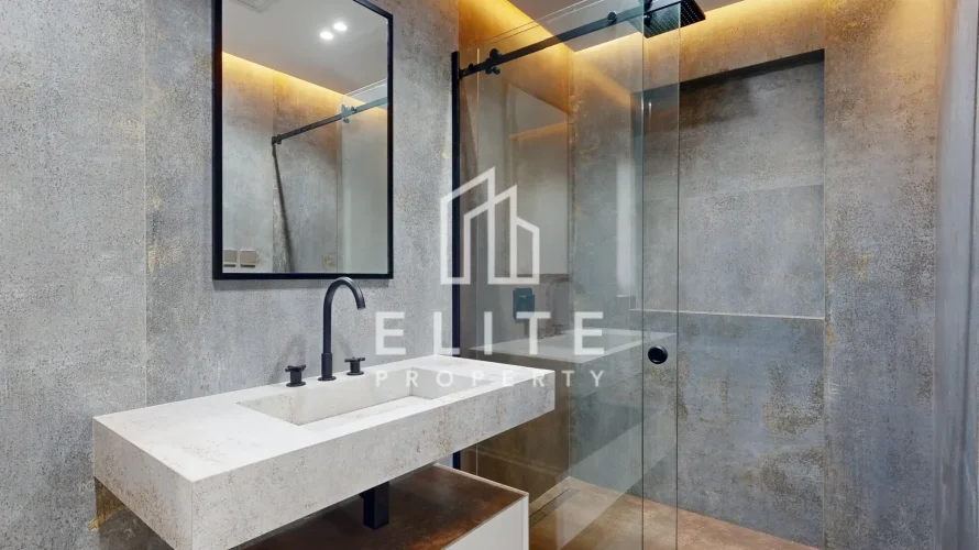Condo  in Al Quoz, UAE No. 741 № 18