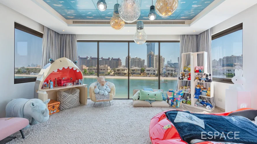 6 bedrooms villa for sale , Palm Jumeirah, Dubai, UAE No. 1801 № 14