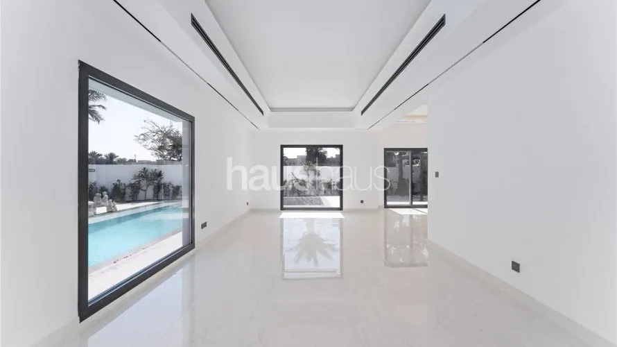 6 bedrooms villa for sale, Meadows, Dubai, UAE No. 855 № 6