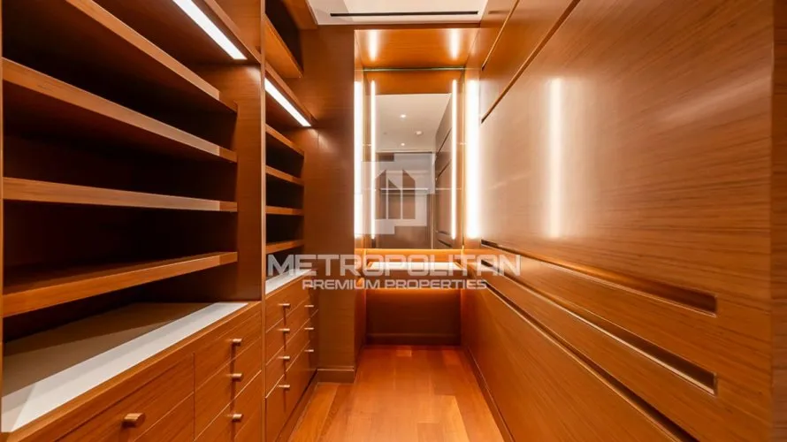4 bedrooms apartment for sale , Palm Jumeirah, Dubai, UAE No. 381 № 22