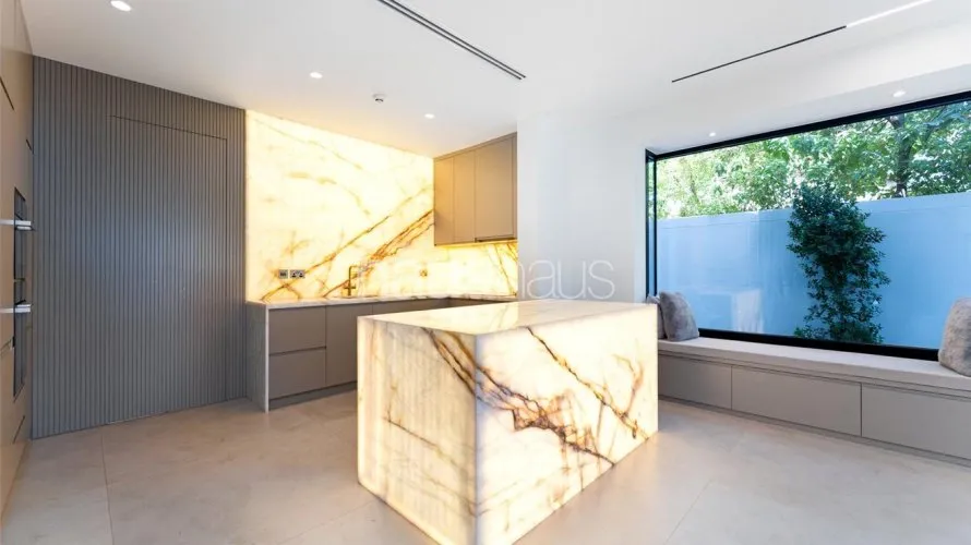5 bedrooms villa for sale , Jumeirah Golf Estates, Dubai, UAE No. 946 № 7
