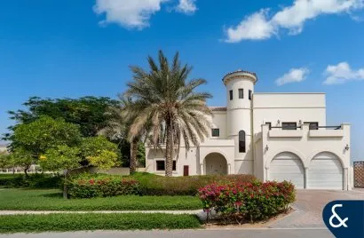 5 bedrooms villa for sale , The Villa, Dubai, UAE No. 1704