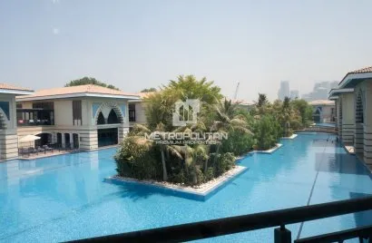 5 bedrooms villa for sale , Palm Jumeirah, Dubai, UAE No. 451