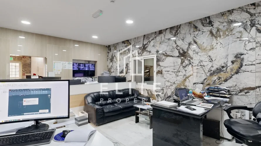Condo  in Al Quoz, UAE No. 741 № 28