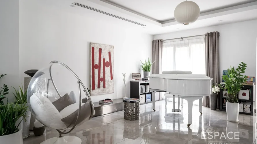 4 bedrooms villa for sale , Meadows, Dubai, UAE No. 1489 № 5