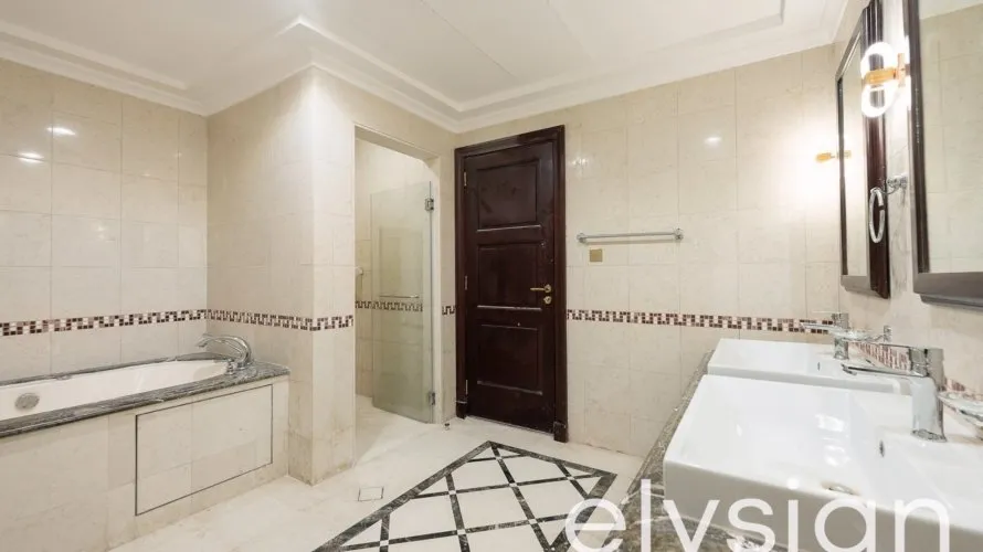 5 bedrooms villa for sale, Signature Villas, Palm Jumeirah, Dubai, UAE No. 713 № 13