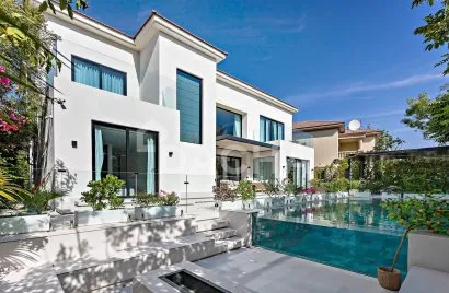 5 bedrooms villa for sale , Jumeirah Islands, Dubai, UAE No. 2690