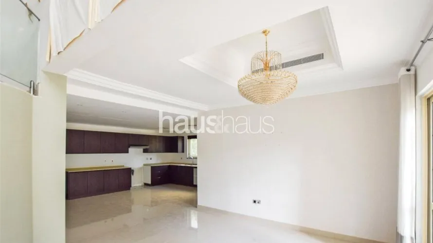 4 bedrooms villa for sale , Jumeirah Islands, Dubai, UAE No. 957 № 8