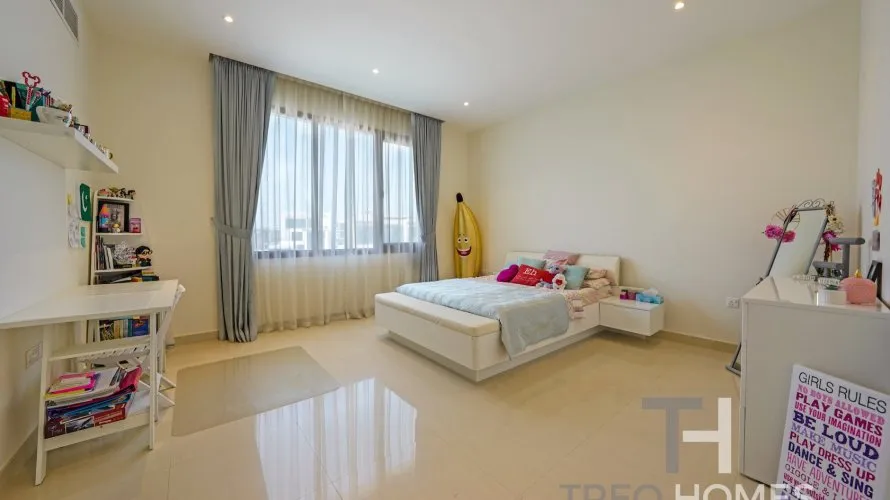 7 bedrooms villa for sale , Jumeirah Park, Dubai, UAE No. 486 № 18