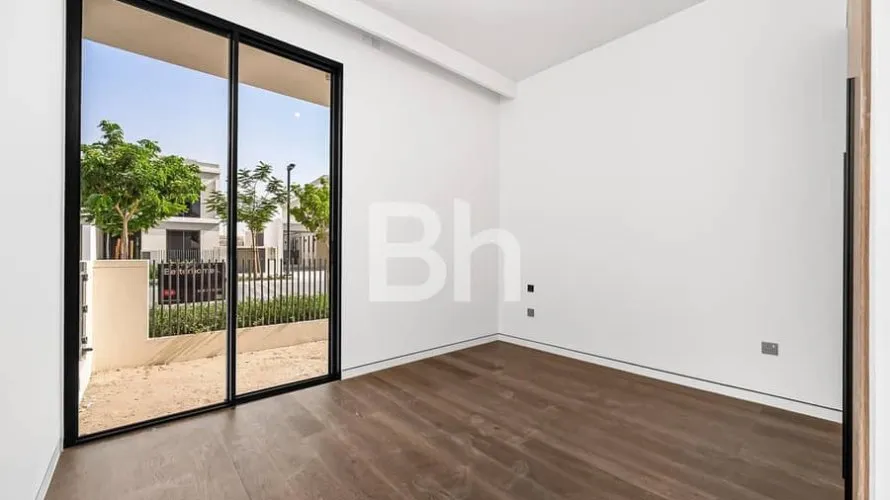 5 bedrooms villa for sale , Tilal Al Ghaf, Dubai, UAE No. 1178 № 4