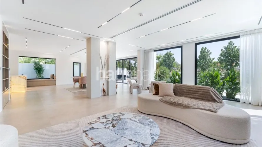 5 bedrooms villa for sale , Jumeirah Golf Estates, Dubai, UAE No. 946 № 6