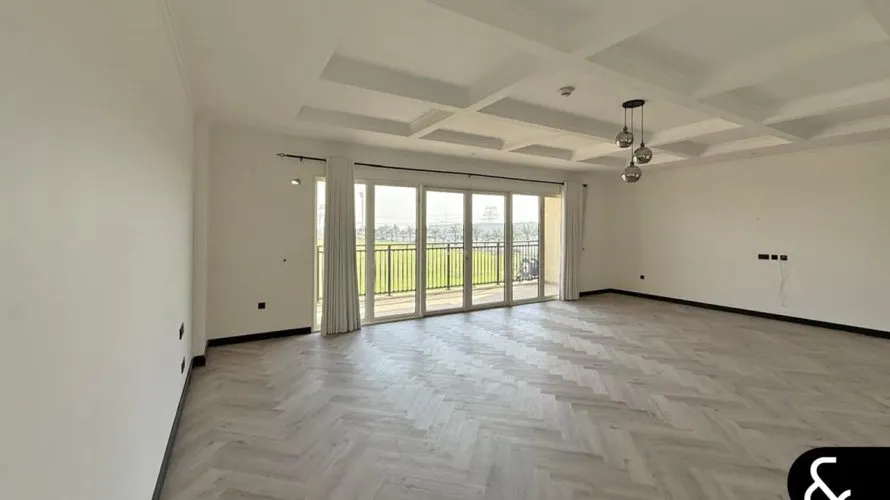 6 bedrooms villa for sale , Dubai Land, Dubai, UAE No. 1983 № 14