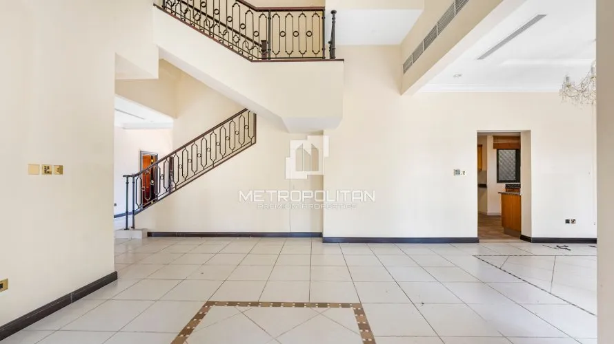 4 bedrooms villa for sale , Palm Jumeirah, Dubai, UAE No. 1585 № 13