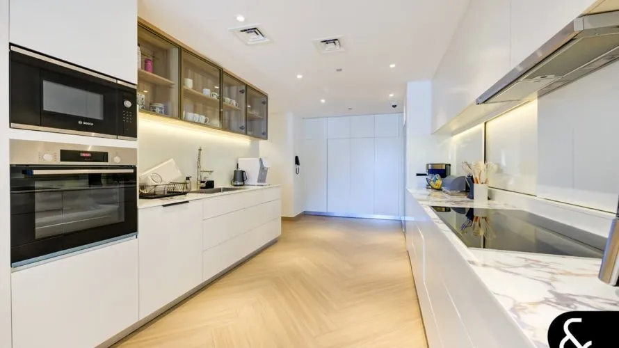 3 bedrooms apartment for sale , Kingdom of Sheba, Palm Jumeirah, Dubai, UAE No. 1711 № 2