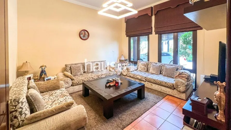6 bedrooms villa for sale , The Villa, Dubai, UAE No. 859 № 3