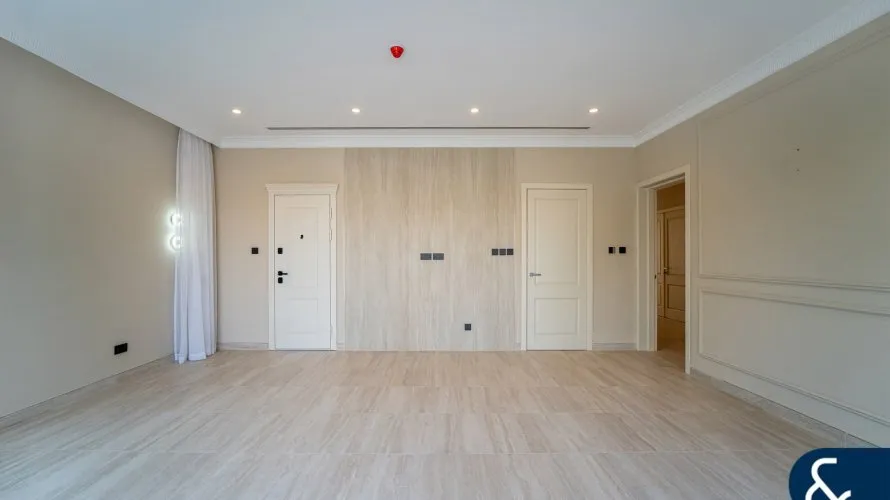 5 bedrooms villa for sale , Jumeirah Golf Estates, Dubai, UAE No. 2623 № 10
