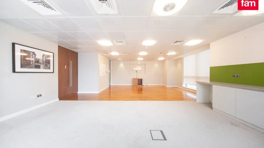 820.4m² office for sale, Dubai, UAE No. 2313 № 13