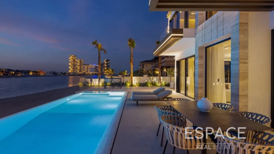 6 bedrooms villa for sale , Palm Jumeirah, Dubai, UAE No. 1306 № 19