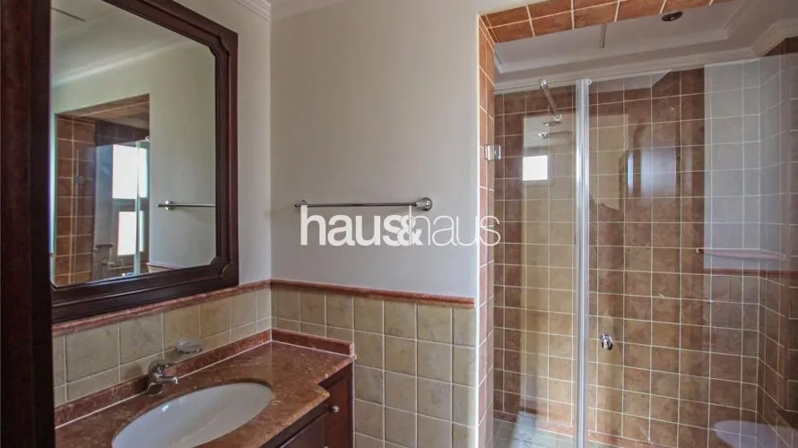 6 bedrooms villa for sale, Dubai Sports City, Dubai, UAE No. 879 № 16
