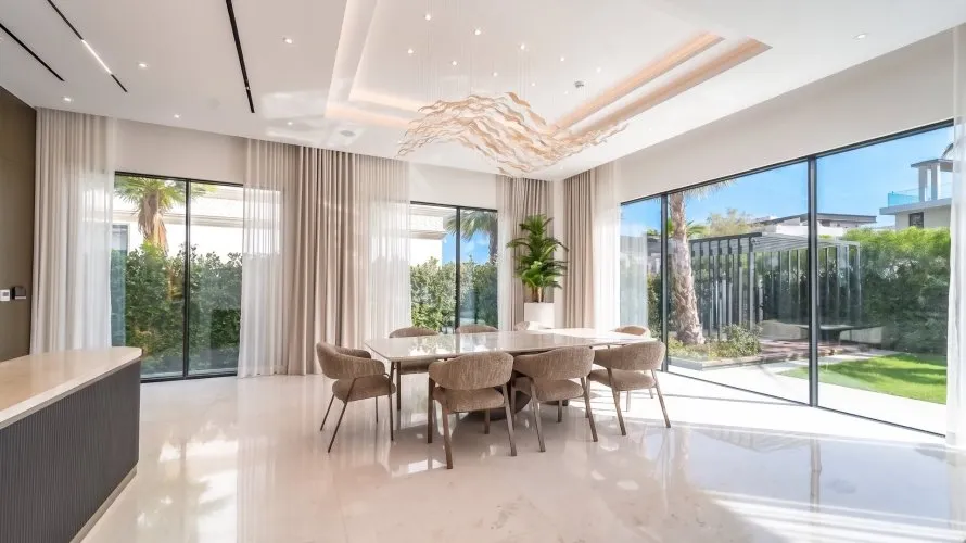 6 bedrooms villa for sale , Dubai, UAE No. 3063