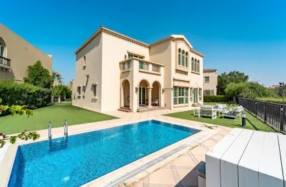 4 bedrooms villa for sale , Jumeirah Islands, Dubai, UAE No. 2936
