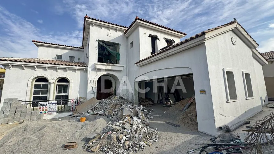 5 bedrooms villa for sale, Jumeirah Golf Estates, Dubai, UAE No. 3072 № 1