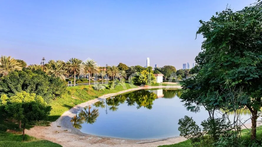 4 bedrooms villa for sale , Jumeirah Islands, Dubai, UAE No. 3068 № 1