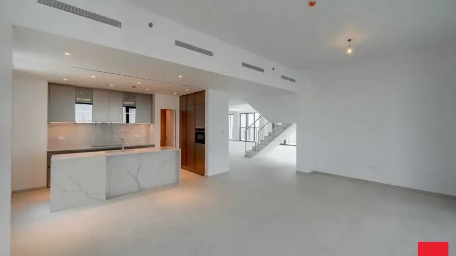 5 bedrooms penthouse for sale , Dubai, UAE No. 3049