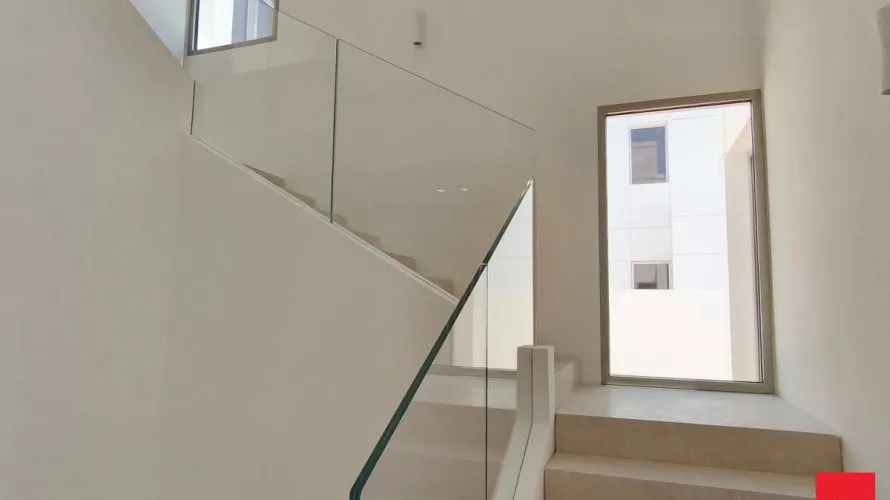 5 bedrooms villa for sale, Jumeirah Park, Dubai, UAE No. 3135 № 8