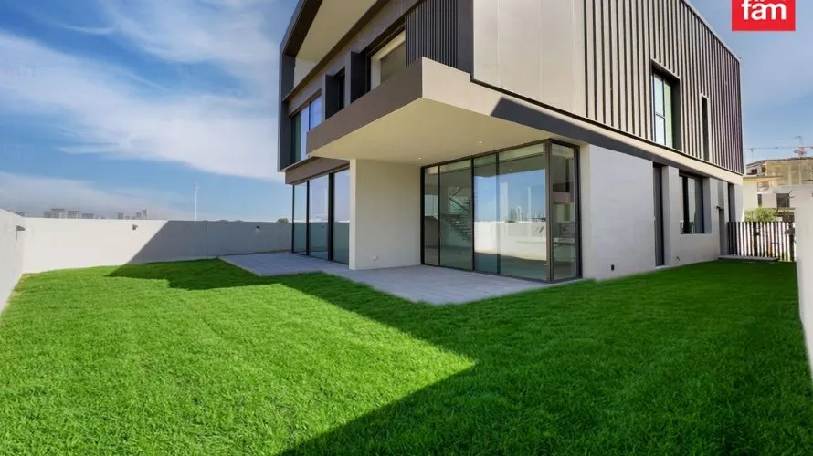 5 bedrooms villa for sale, Dubai, UAE No. 3136 № 6