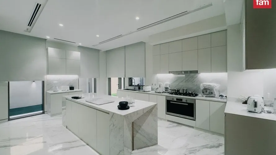 7 bedrooms villa for sale, Dubai, UAE No. 3099 № 4