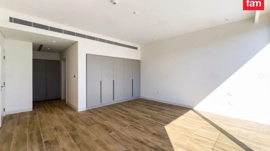 5 bedrooms villa for sale, Dubai, UAE No. 3136 № 17