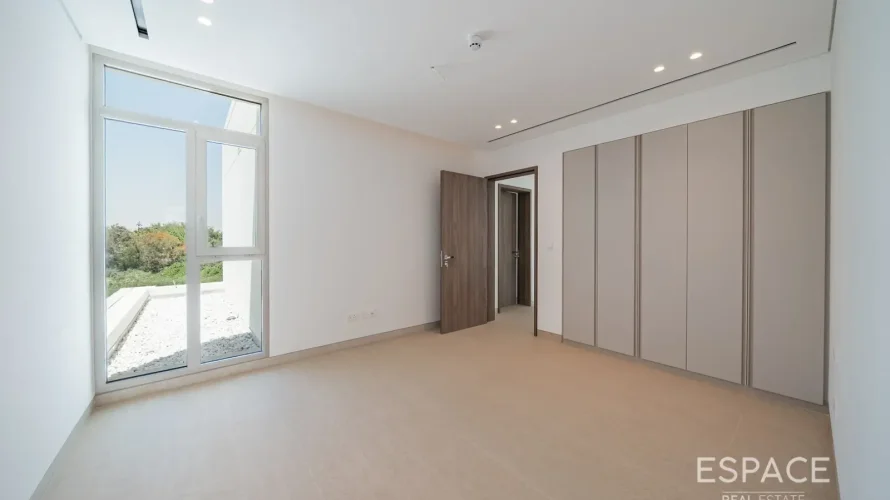 5 bedrooms villa for sale, Jumeirah Park, Dubai, UAE No. 3674 № 7