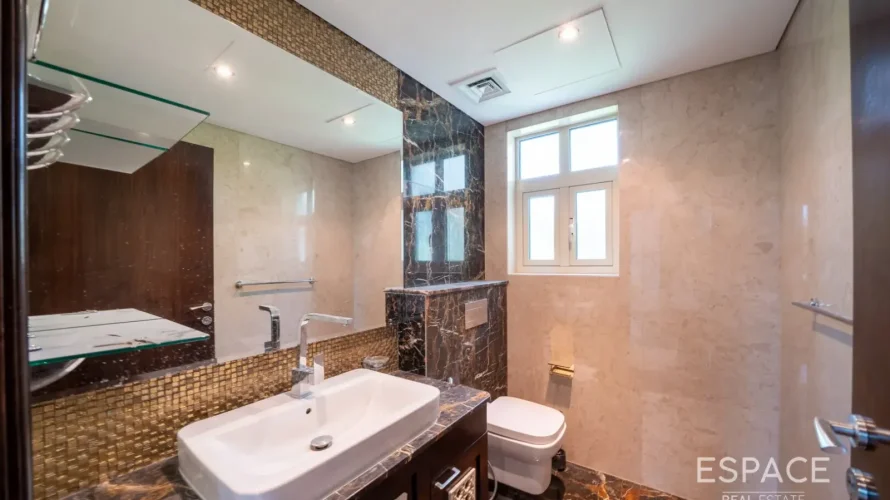 5 bedrooms villa for sale, Jumeirah Islands, Dubai, UAE No. 3671 № 17