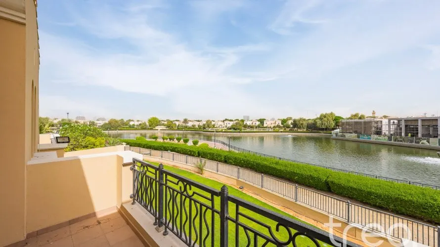 6 bedrooms villa for sale, Arabian Ranches, Dubai, UAE No. 3455 № 1