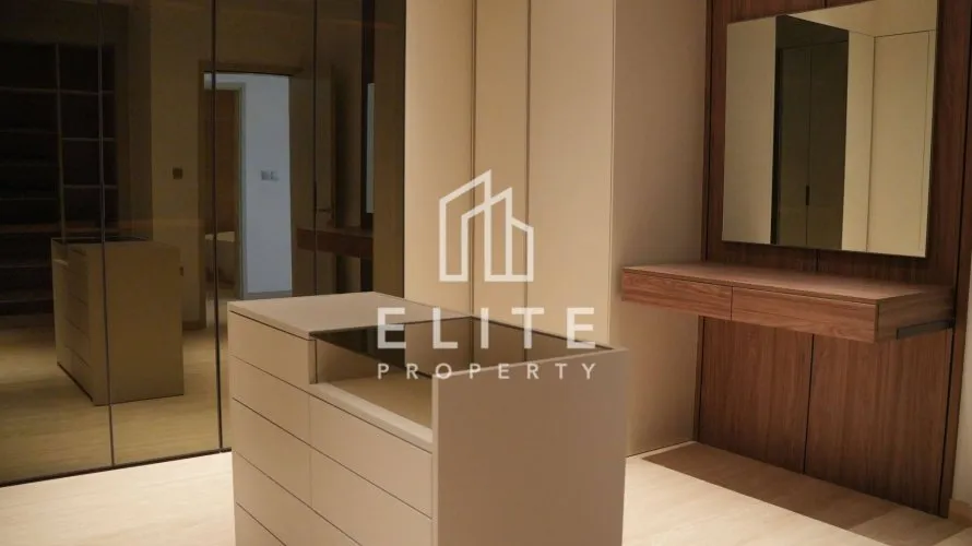 4 bedrooms villa for sale, Palm Jumeirah, Dubai, UAE No. 3578 № 2