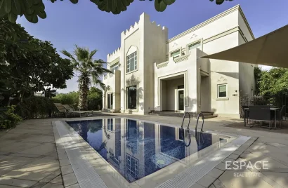 4 bedrooms villa for sale, Jumeirah Islands, Dubai, UAE No. 3666
