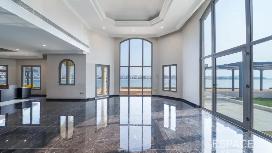 9 bedrooms villa for sale, Palm Jumeirah, Dubai, UAE No. 3675 № 11