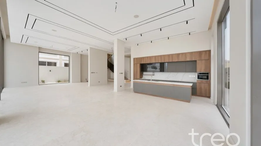6 bedrooms villa for sale, Jumeirah Park, Dubai, UAE No. 3440 № 10