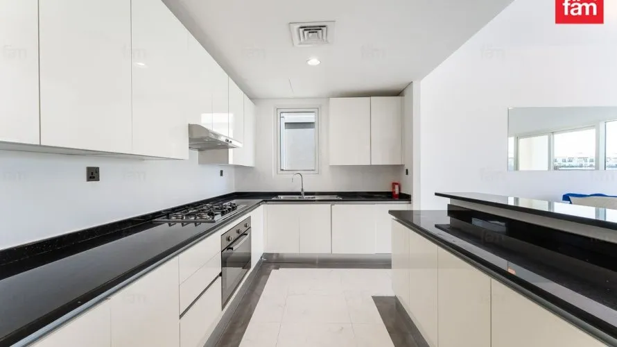 5 bedrooms villa for sale, Dubai, UAE No. 3258 № 18