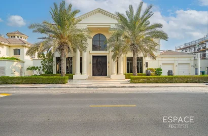 9 bedrooms villa for sale, Palm Jumeirah, Dubai, UAE No. 3675