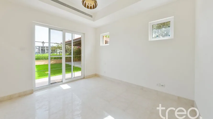 6 bedrooms villa for sale, Arabian Ranches, Dubai, UAE No. 3455 № 11