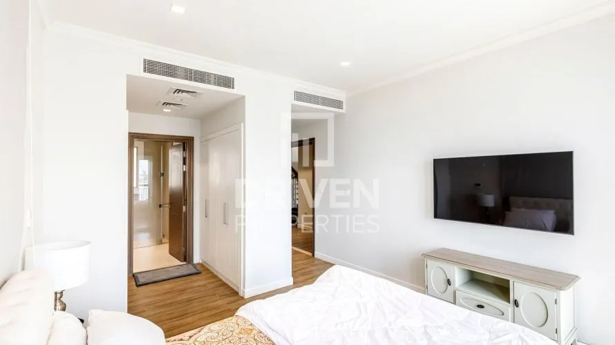 4 bedrooms villa for sale, Jumeirah, Dubai, UAE No. 3861 № 17